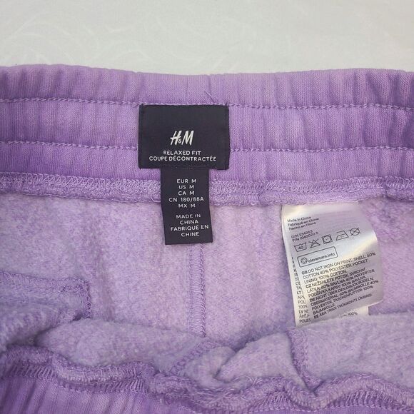 2 X 1 pair of H&M tie-dye purple and white cloth shorts. Size M - Picture 3 of 7